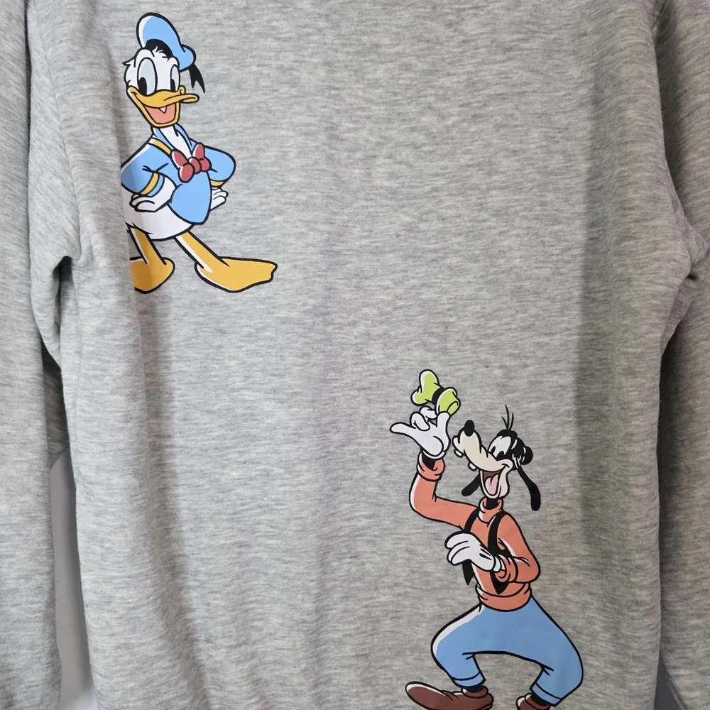 Disney Mickey Minnie Goofy Pluto Graphic Sweatshirt Small Gray‎ Crewneck - Picture 9 of 9